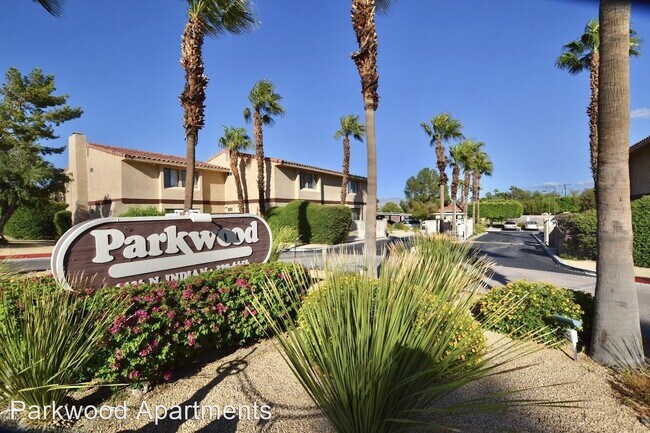 Building Photo - 2636 N Indian Canyon Dr