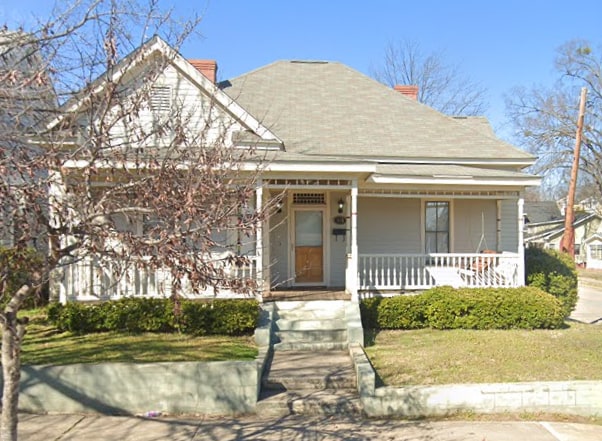 Building Photo - 615 E Martin St