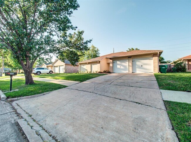 Building Photo - 6719 Kearney Dr