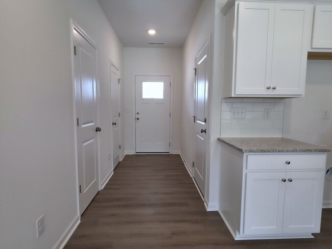 Building Photo - Brand-New 3BR/2.5BA Townhome in Prime Char...