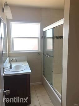 Building Photo - 6012 Hart Ave