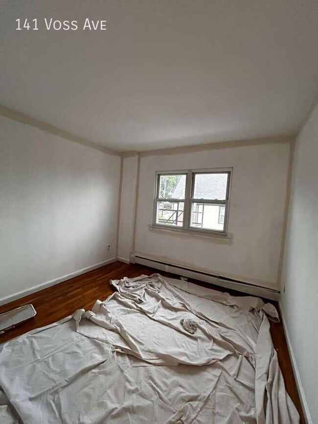 Building Photo - 141 Voss Ave