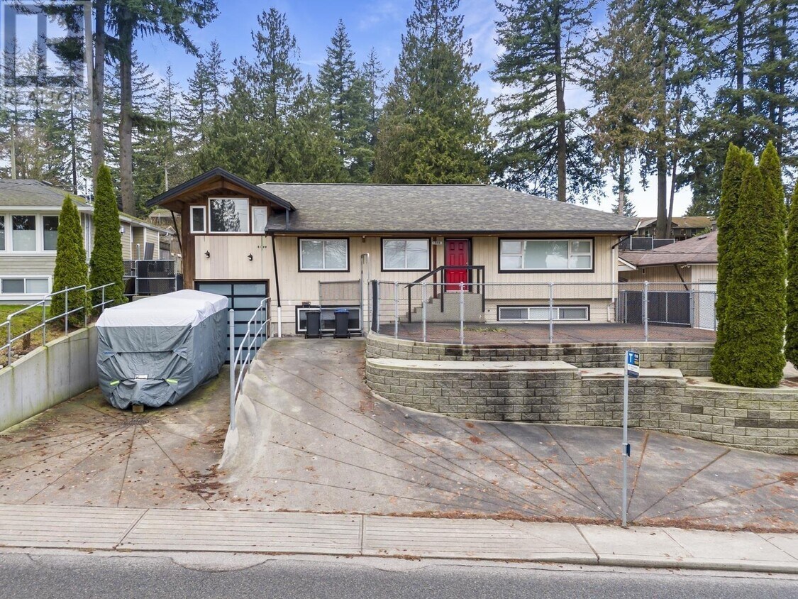 Photo principale - 1844 Eastern Dr