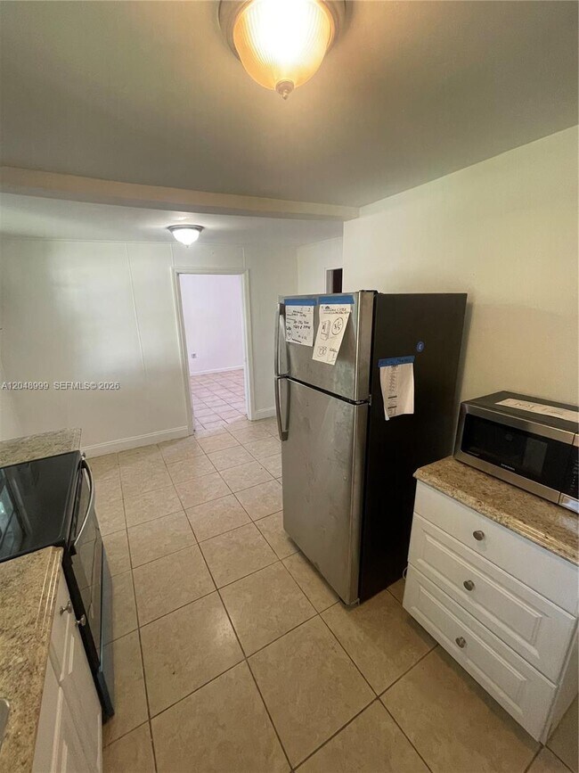Foto del edificio - 453 SW 19th Rd