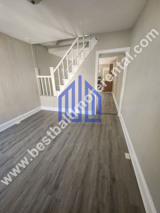 Building Photo - Cozy 2 Bedroom Home in East Baltimore