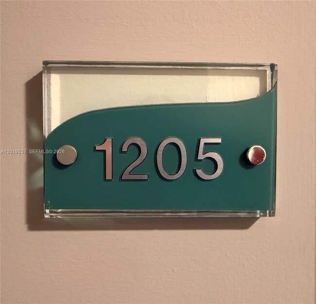 Foto del edificio - 170 SE 14th St