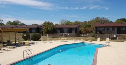 Swimming Pool - Villages on Madison Apartments