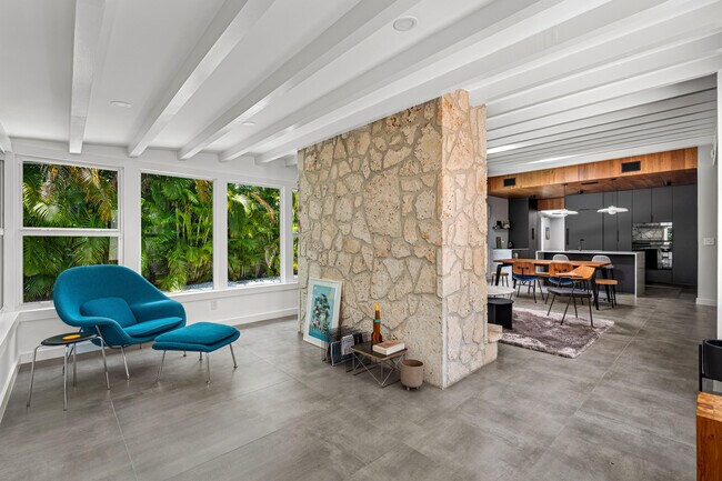 Foto del edificio - 518 Rye Ln