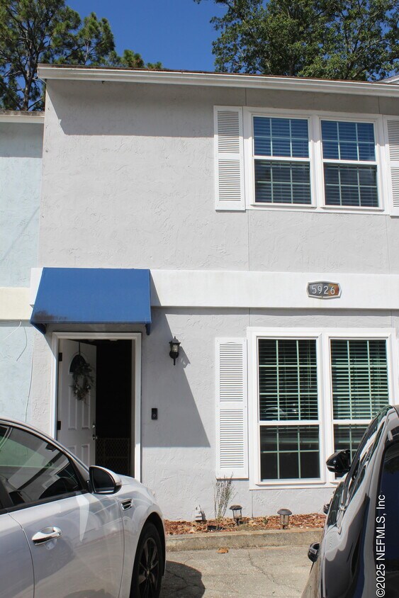Primary Photo - 5926 Brannon Ave