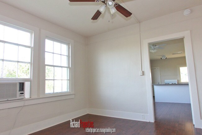 Building Photo - 3426 Danneel St