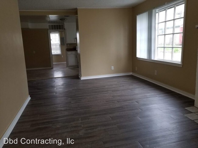 Building Photo - 3 br, 1 bath House - 2604 Cambridge Blvd