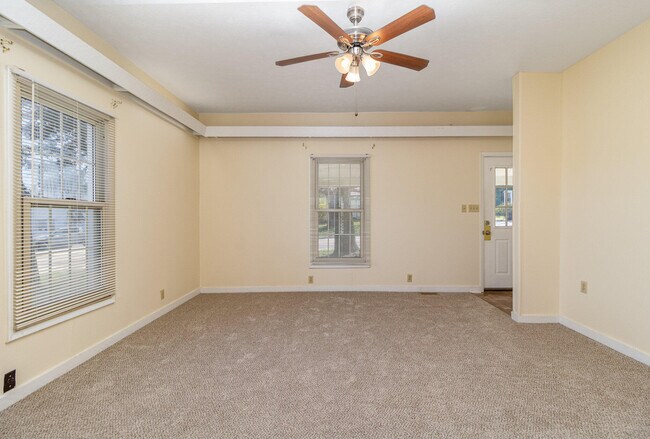 Foto del edificio - 5919 N Jefferson St