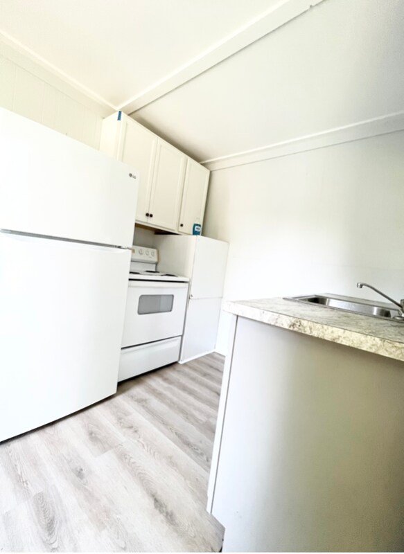 Foto del edificio - 1624 Golf Club Ln