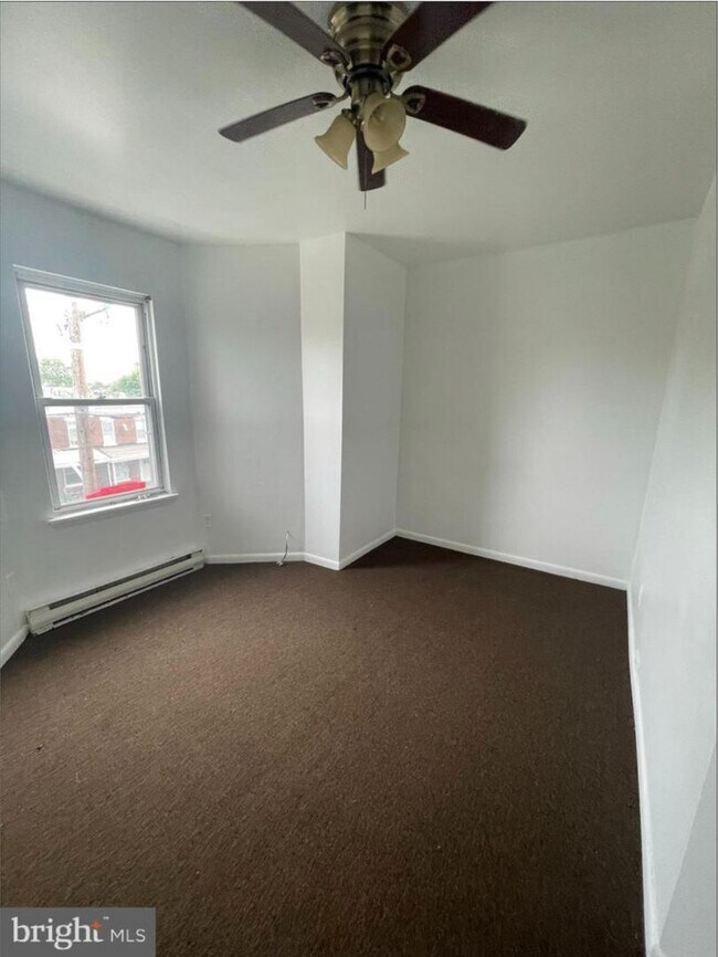 Foto del edificio - 1236 N 55th St