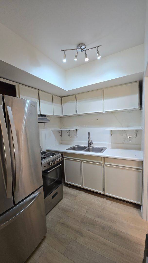 Foto del edificio - Cozy 1-Bedroom Rental Near Alderwood Mall ...