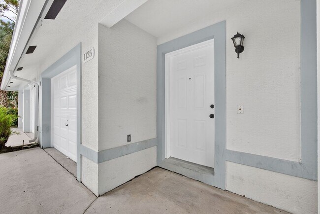 Foto del edificio - 1135 Staghorn St