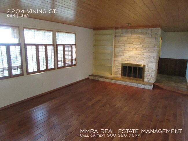 Building Photo - Exceptional 2 Bedroom Rambler on Alabama Hill