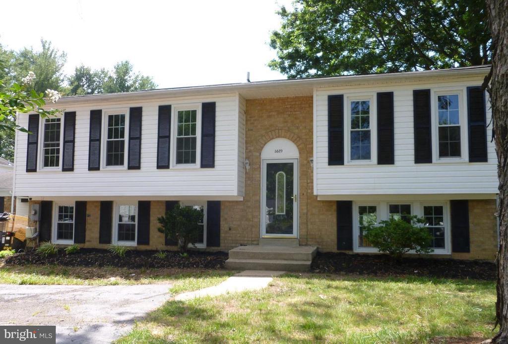 Foto principal - 5529 Corot Ct