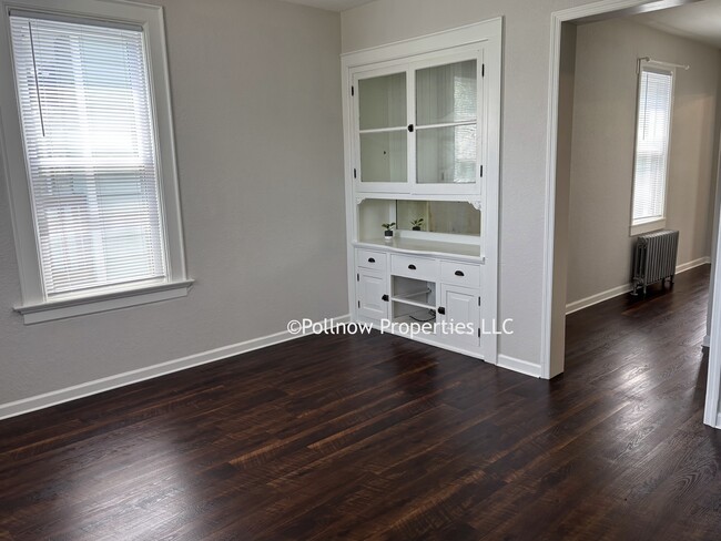 Foto del edificio - 2837 N Palmer St