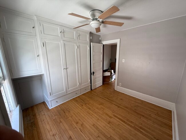 Building Photo - 1428 S 79th St