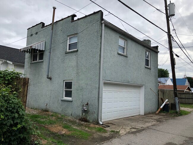 Building Photo - 5008 Kentucky St