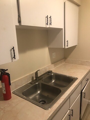 Foto del edificio - 5140 SE 29th St