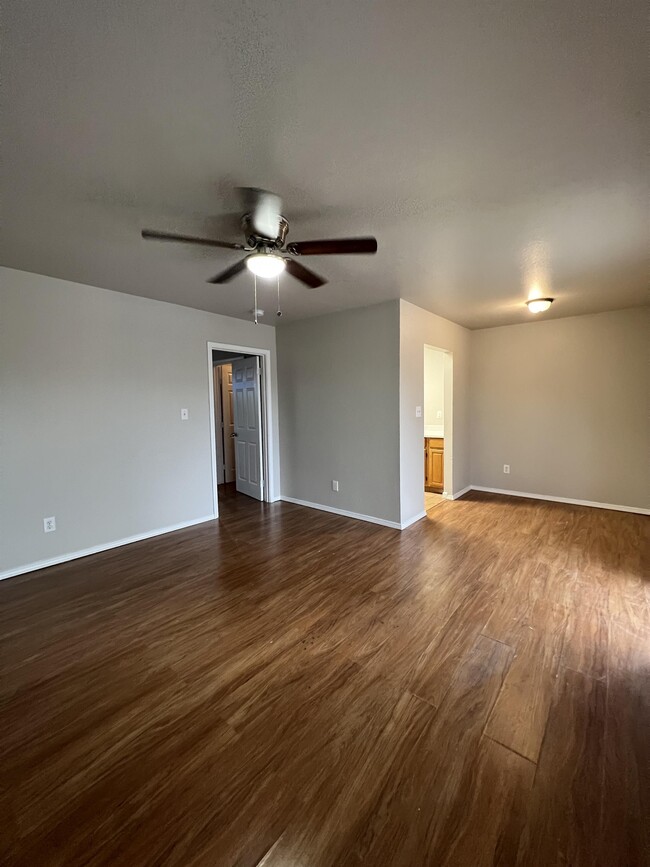 Foto del edificio - 410 NW 36th St