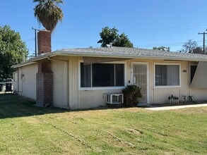 Building Photo - 25358 Lane St