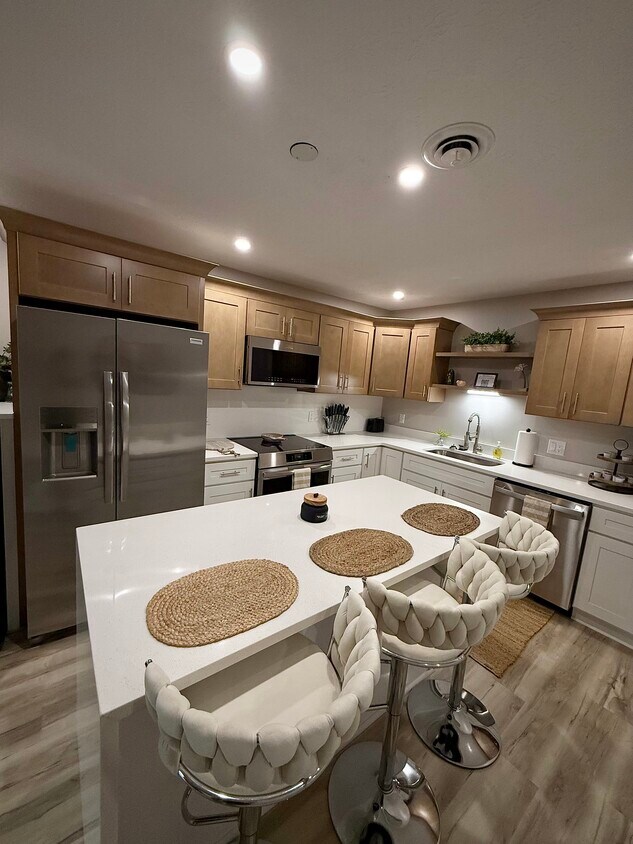 Foto principal - 18 Southeast Court