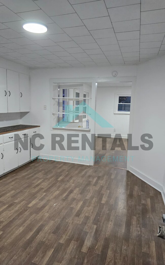 Building Photo - 162 Trivette Rd