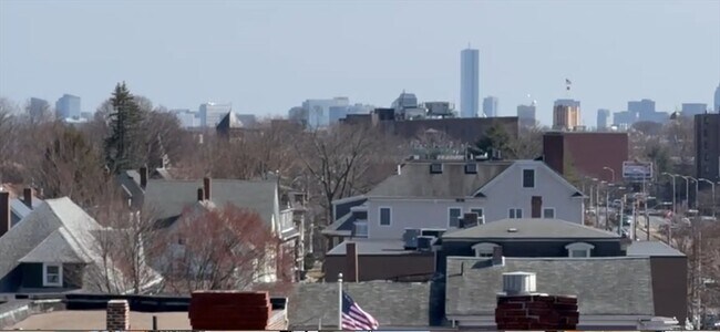 Foto del edificio - 2353 Massachusetts Ave