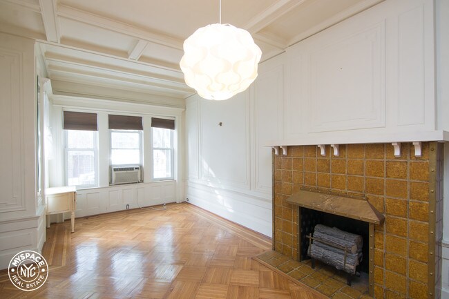 Building Photo - 1207 President St