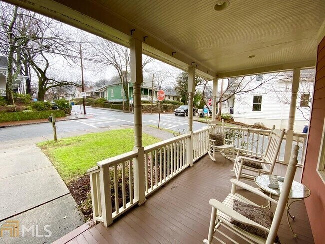 Foto del edificio - 727 Kirkwood Ave SE