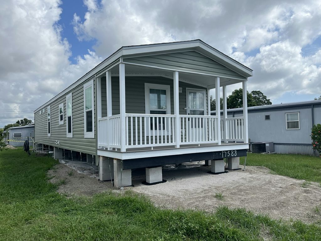 Building Photo - 311 Lighthouse Way