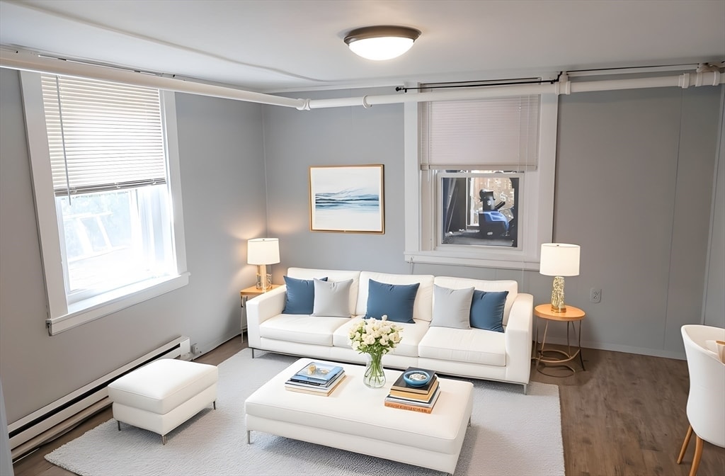 Foto principal - 305 Rindge Ave