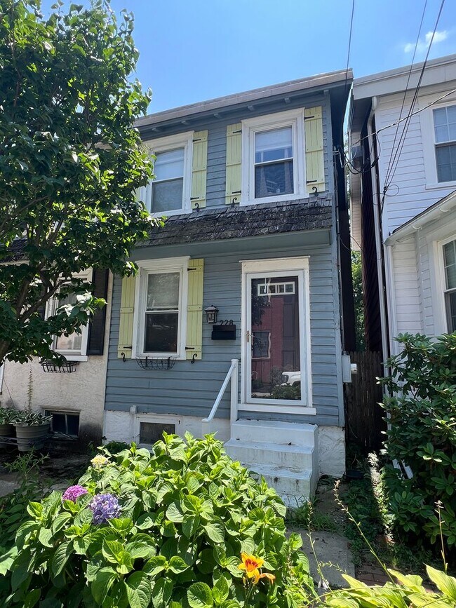 Photo - Stunning 2-Bedroom Townhome in West Cheste...