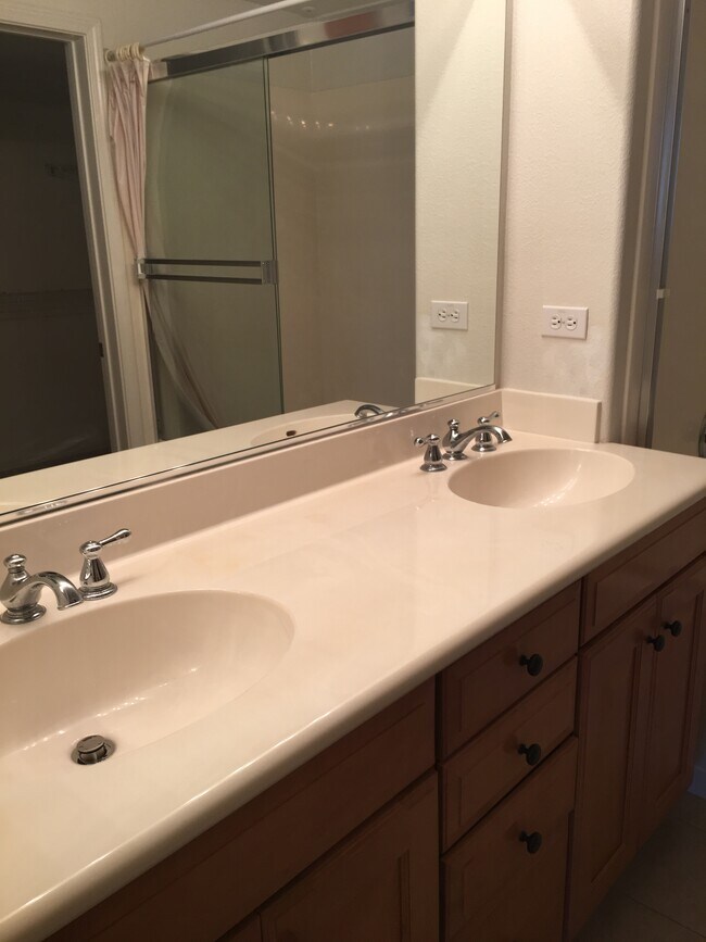 Foto del edificio - 49002 Cinnamon Fern Cmn