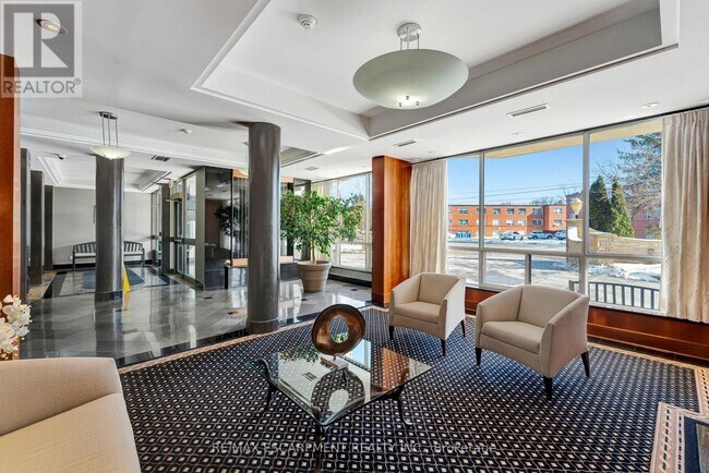 Photo du bâtiment - 1770 Main St W