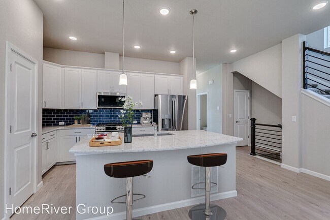 Foto del edificio - 4 br, 3.5 bath House - 1264 Solitaire Street