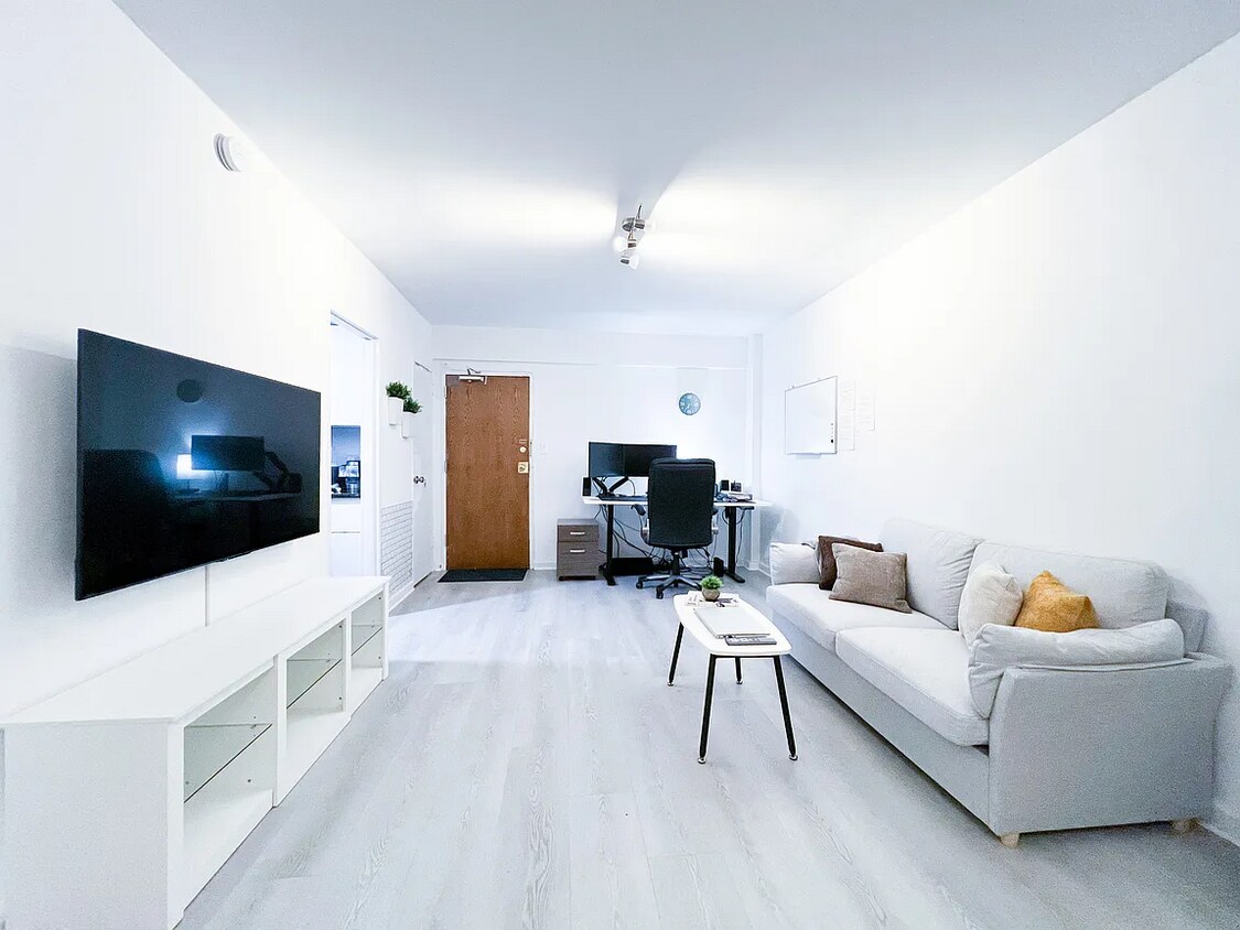 Foto principal - 2141 I St NW