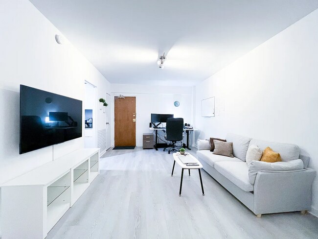 Foto del edificio - 2141 I St NW