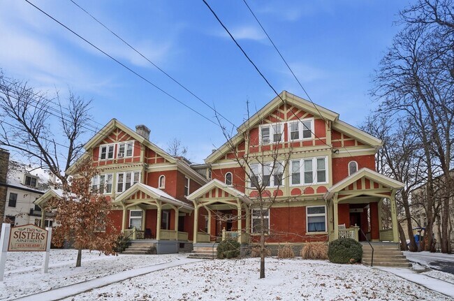 Foto del edificio - 3523 Clifton Ave