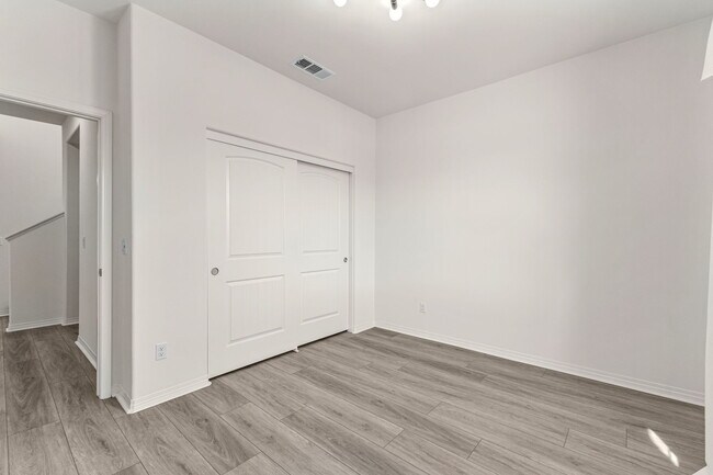 Foto del edificio - 29261 Humboldt Ct