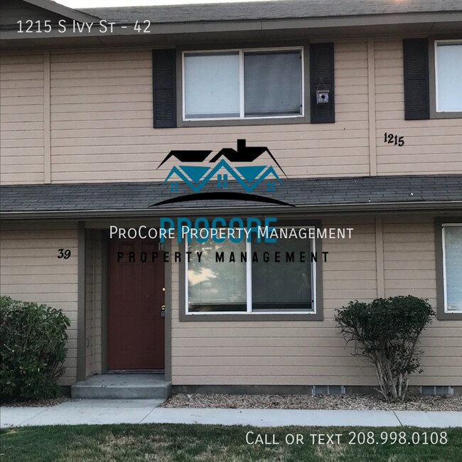 Building Photo - $1,095.00 plus $30.00 for water sewer and ...
