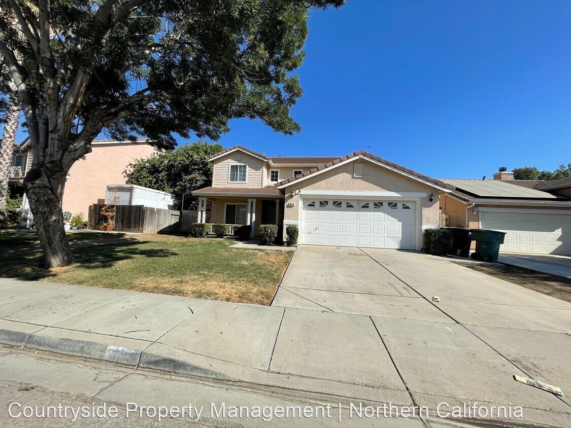 Primary Photo - 4 br, 2.5 bath House - 1015 Shearwater Drive