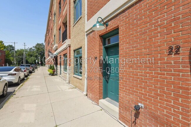 Foto del edificio - 24 W Poplar Ave