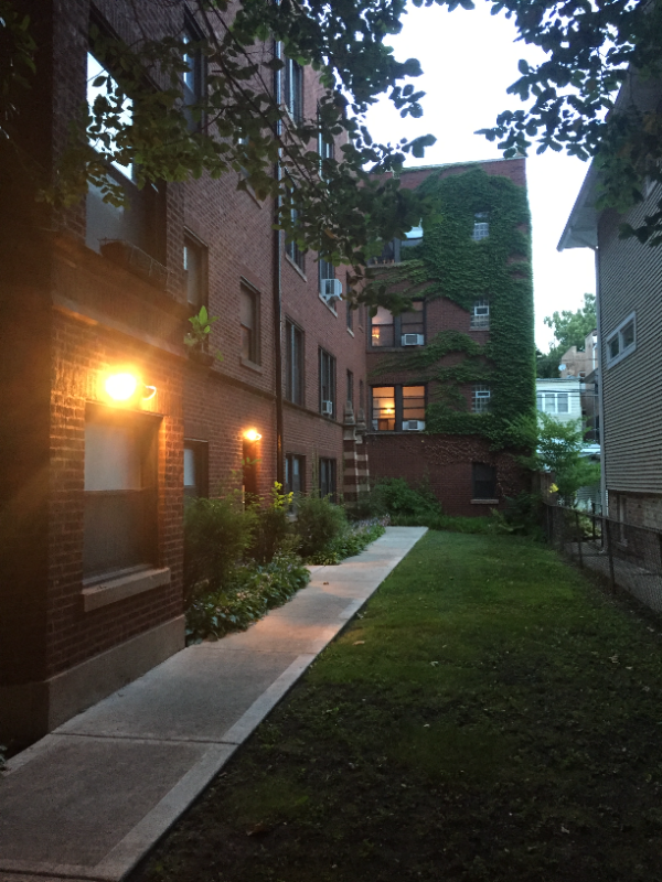 Primary Photo - 1346 W Hood Ave