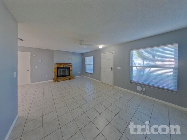 Building Photo - 2008 59th Cir S