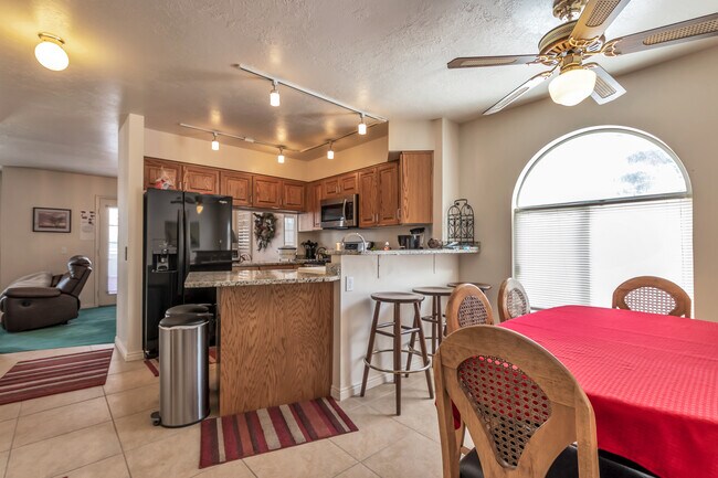 Foto del edificio - 3563 E Wasatch Grove Ln