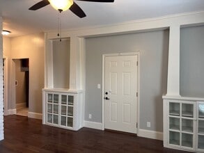 Building Photo - 708 Morgan St